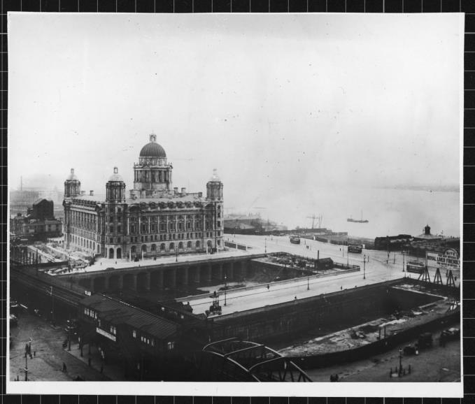 Port of Liverpool building and excavations for Cunard and Liver buildings, c1907 - courtesy of National Museums Liverpool (Merseyside Maritime Museum)