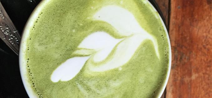 Green matcha tea latte