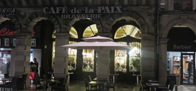 Cafe de la Paix