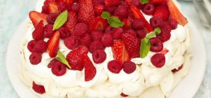 Jamie Oliver Pavlova