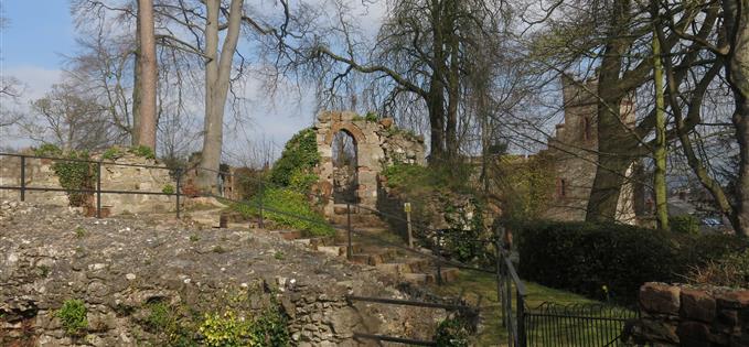 Ruthin Castle grounds