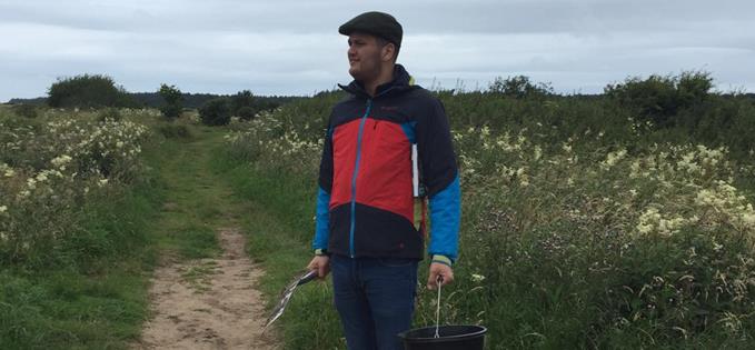 Buyers Club chef Daniel Heffy goes out foraging