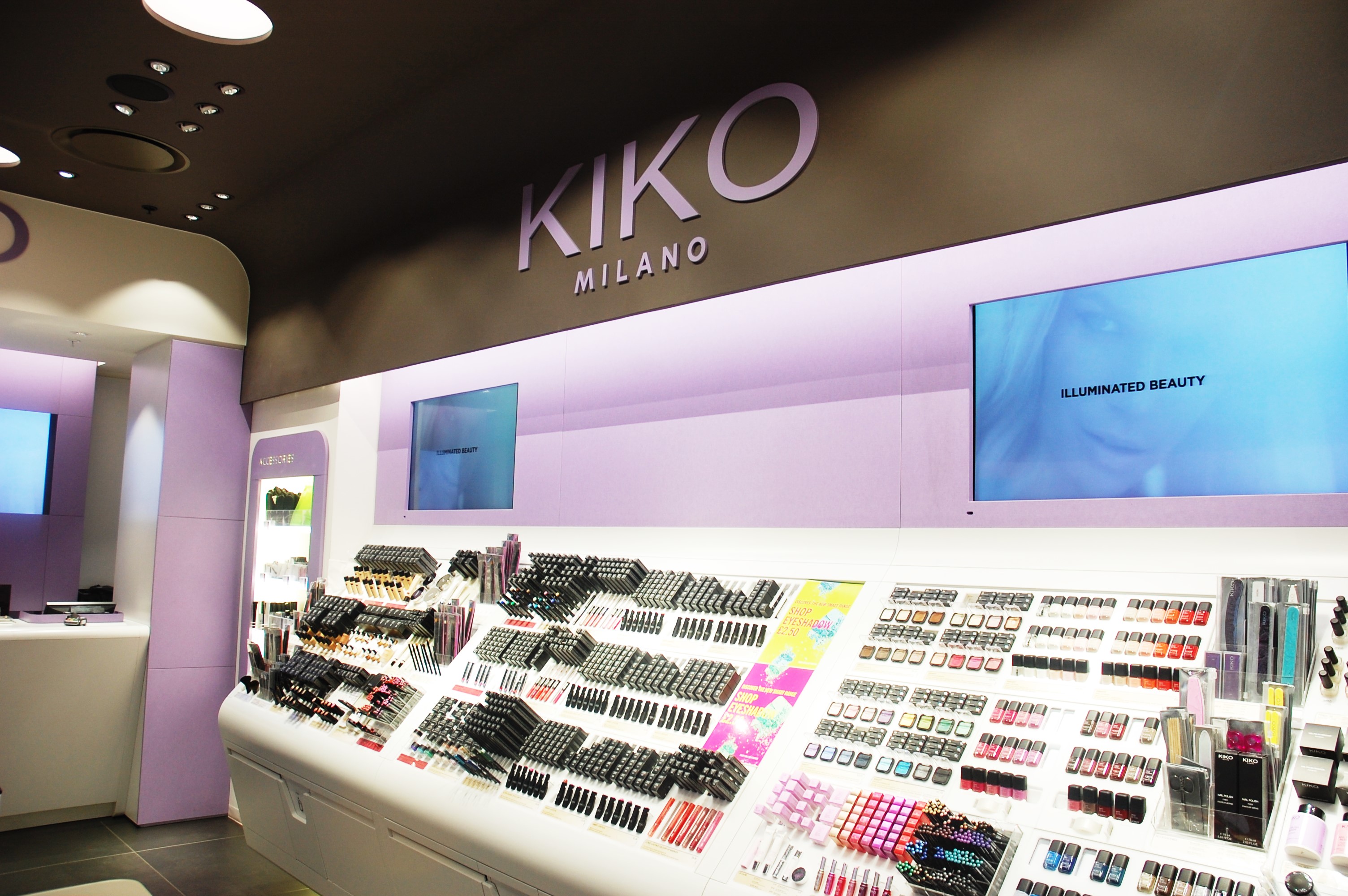 Kiko milano. Кико Милано бренд. Кико Милано магазин в Москве. Kiko Milano shop. Kiko Milano Европолис.