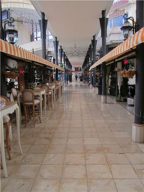 Stylish Shopping Arcades In Tenerife South