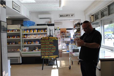 Richard Hyman mixing in his shop