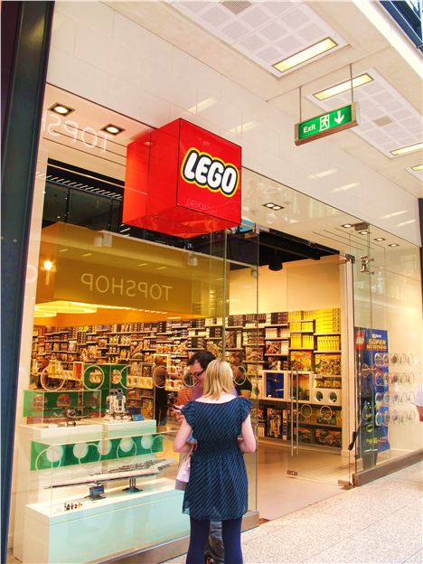 Lego Shop Manchester Arndale