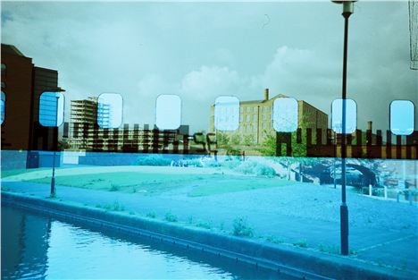 Lomowall image