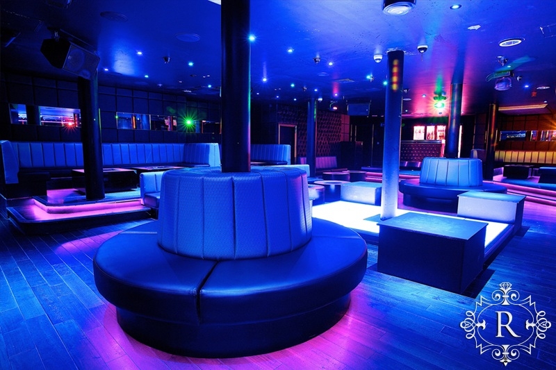 Manchester lap dancing club 'Long Legs' allowed to stay open