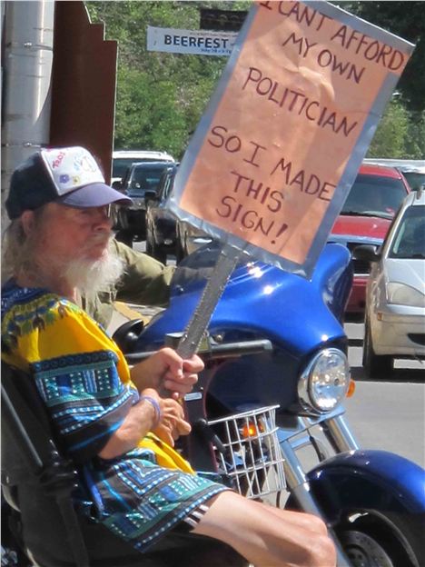 Grass Roots Protest, Taos