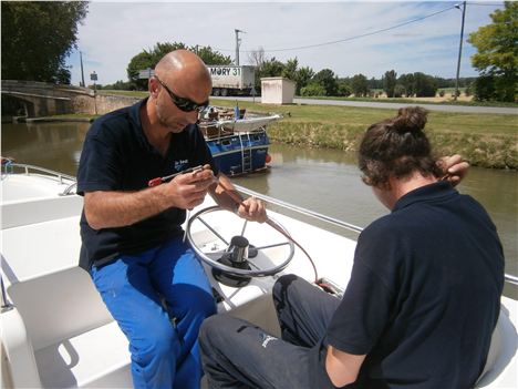 Running Repairs From The Le Boat Engineers After Breakdown