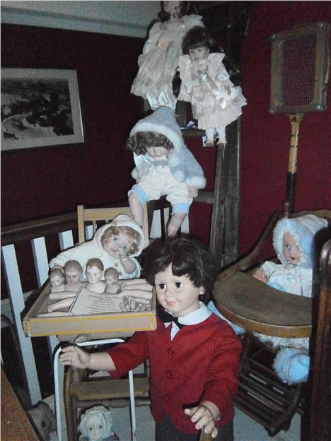 Dolls In The Walpole