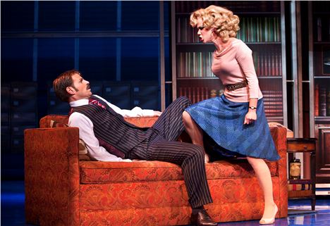 Ben_Richards_As_Franklin_Hart_And_Amy_Lennox_As_Doralee_Rhodes_In_9_To_5_-_The_Musical_Photo_Credit_Simon_Annand_%283%29[1]