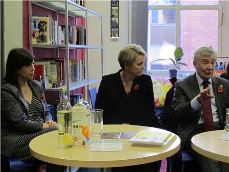 Tony Lloyd makes a point, Lucy Powell and Yvette Cooper look on