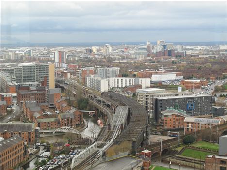 South west to MediaCityUK. The viaduct on the right stretching into the distance is the one campigners propose to fill with gardens