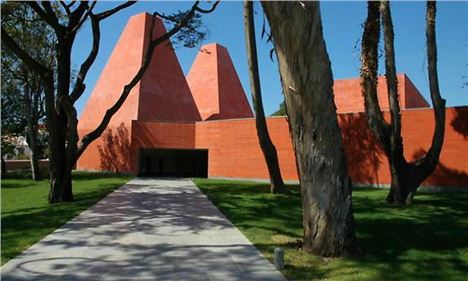 Casa Das Historias Paula Rego In Cascais