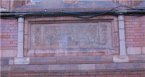 In Arts and Crafts, the ideal was everything to be produced with care - so which person put up that cabling so badly it now conceals the capitals of the terracotta columns of the panel