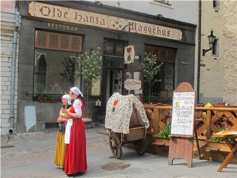 National Costume Time In Tallinn