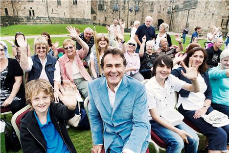 Flog It! 2011 - Paul Martin With Crowd At Valuation Day Event