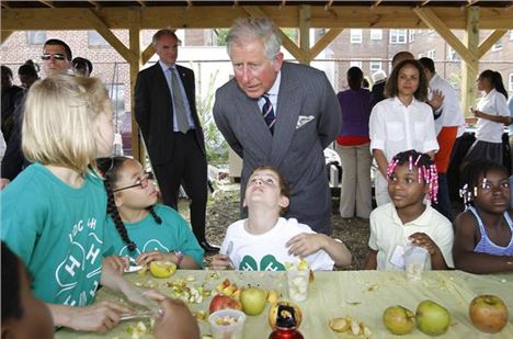 Prince Charles asks the way to the Yang Sing: he's not found it