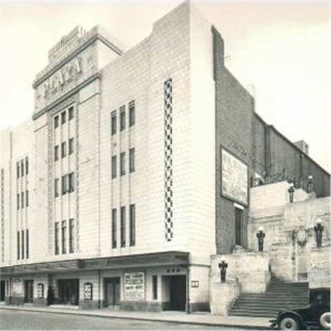 Plaza in the 1930s