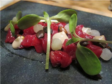 An exquisite ox dish from Rogan