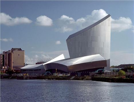 The spectacular Imperial War Museum North