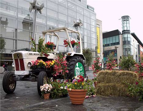 Farmer Jack had only parked there for 20 minutes, Titchmarsh was quick