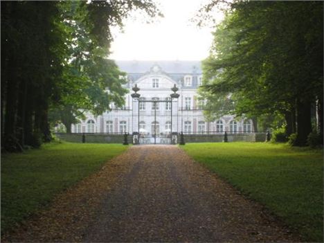 Chateau de Remaisnil, Picardy