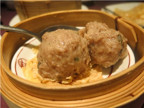 Coriander beef balls