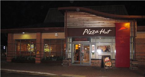 Pizza Hut, Trafford Retail Park