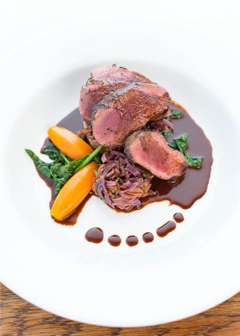 Venison_Main_Witt_Red_Cabbage_And_Chocolate[1]