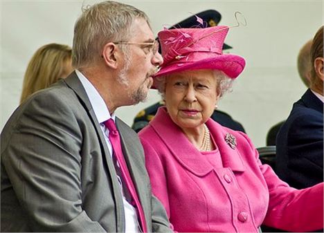 Lord Peter Smith and some lady (courtesy of photographic-leigh)