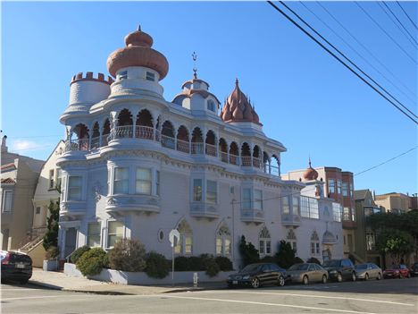 Vedanta House In The Marina