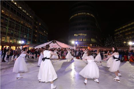 The Belles wow onlookers with their flashmob skating.