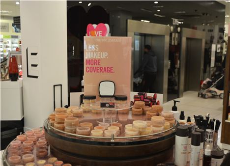 Less is more is the rule with bareMinerals