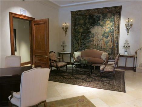 Les Mars Foyer With Tapestry
