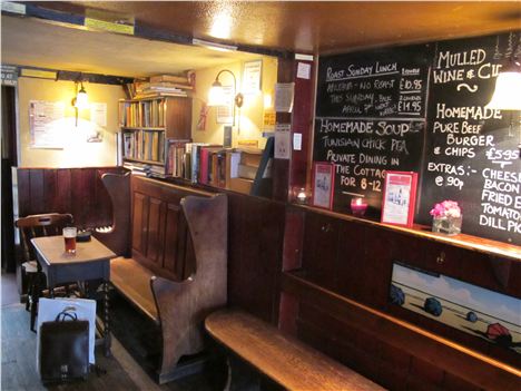 The Cosy Rose And Crown