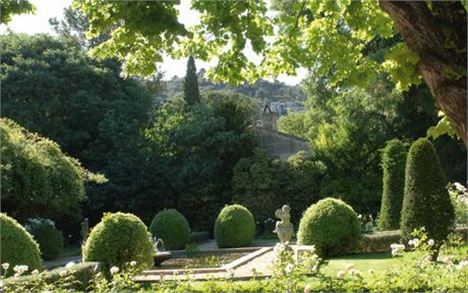 L'osutau's Fecund Gardens