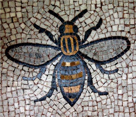 Manchester bee in the Town Hall