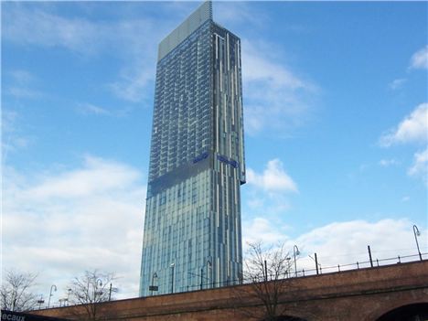 Hilton, Beetham Tower