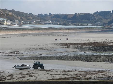 Low Tide At L'eveque