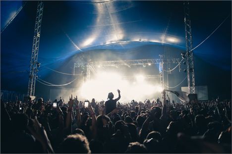 Parklife2013_080613-Danielwatson-Crowds-100 %282%29