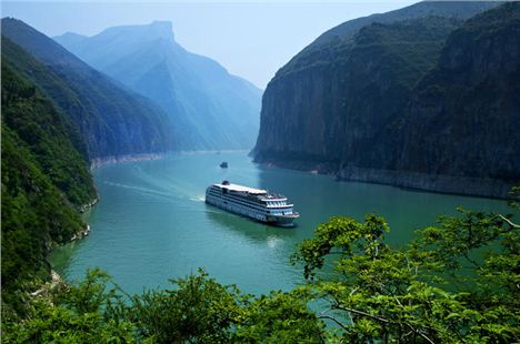 Three Gorges Cruise