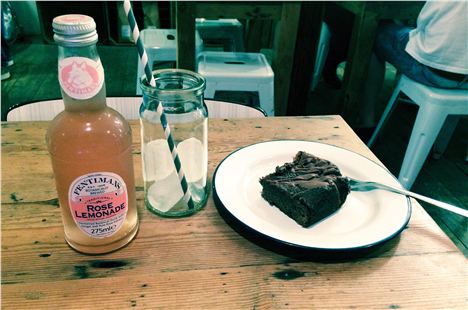 Fentimans And Brownie