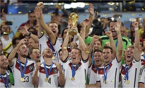 Germany lift the 2014 World Cup in Adidas