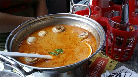 Soup at Thaikhun