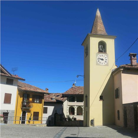 What A Sky At Castiglione Falletto