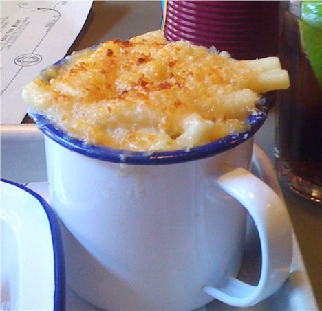 Mug of mac'n'cheese