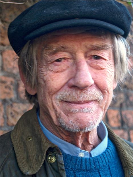 John Hurt on location in Waterloo (pic by Angie Sammons)