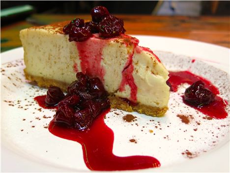 NY baked vanilla cheesecake with cherry pie topping (£4.95)